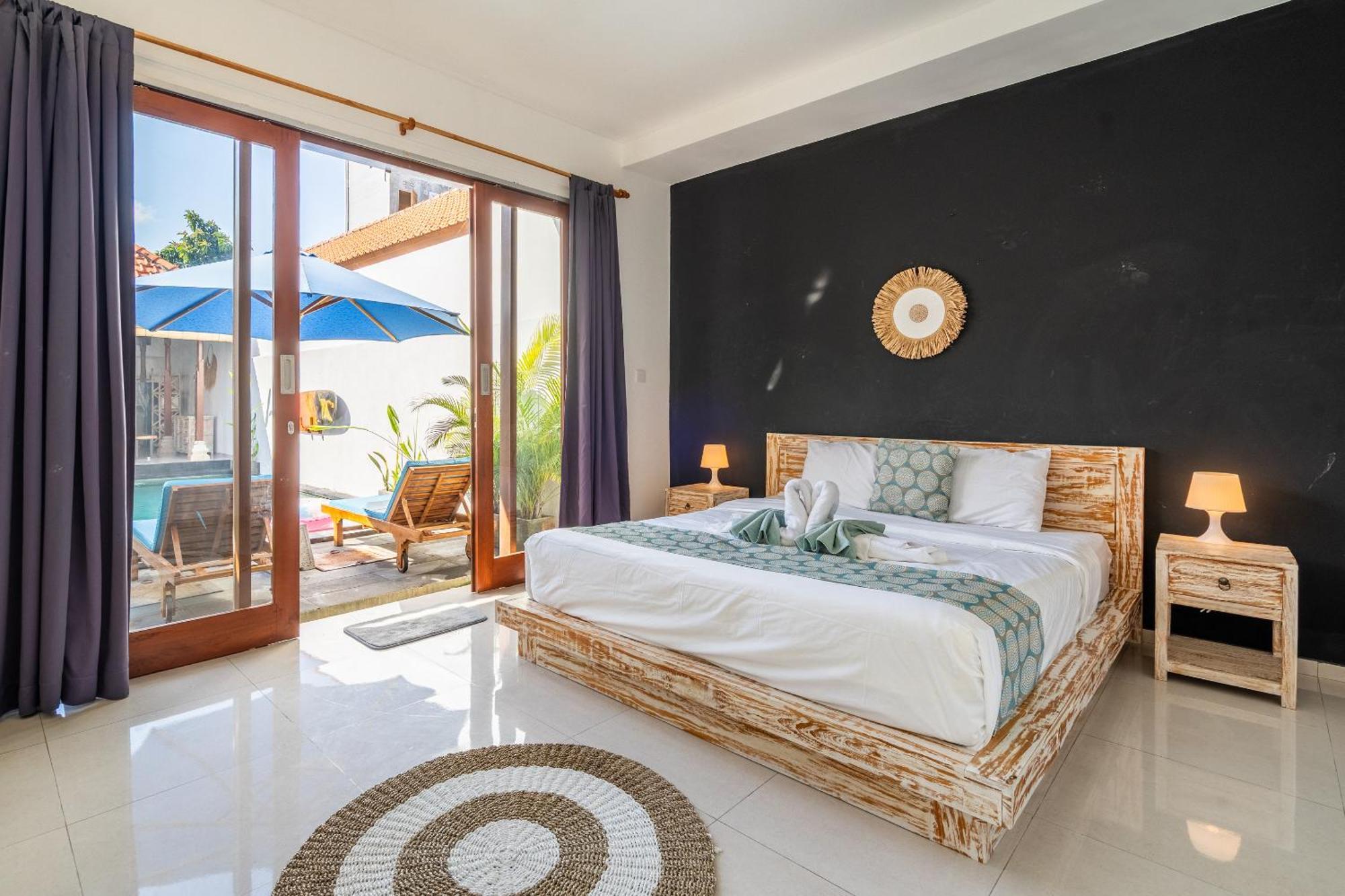 4-Bedroom Pool Villa Near Seminyak Center Exteriör bild